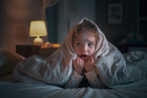 夜驚症は母親のせいじゃない。愛情不足という誤解を解き、親の罪悪感を手放すために